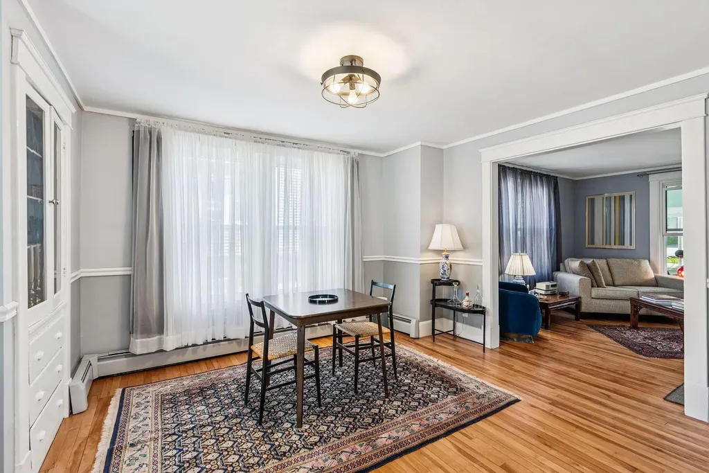 53 Ocean View Avenue South Portland ME 04106