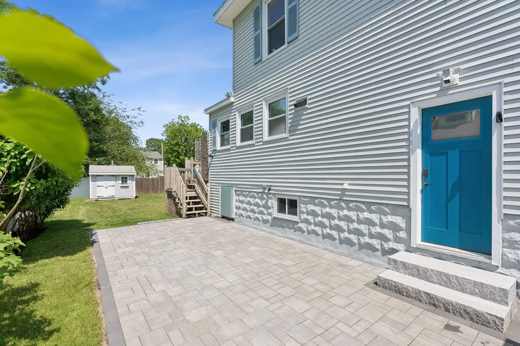 53 Ocean View Avenue South Portland ME 04106