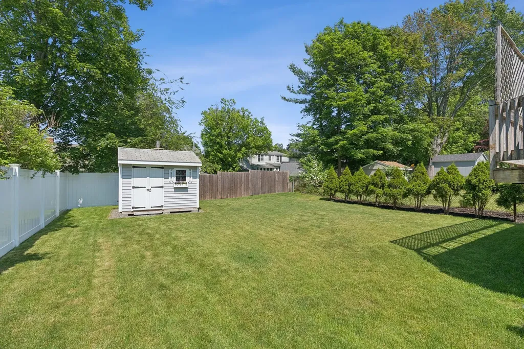 53 Ocean View Avenue South Portland ME 04106