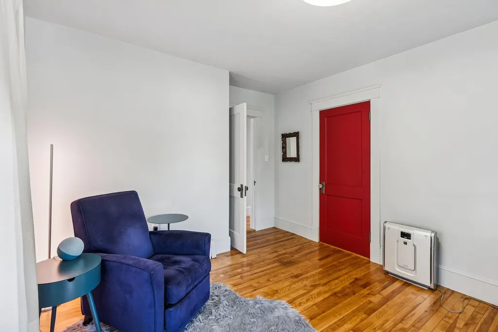 53 Ocean View Avenue South Portland ME 04106
