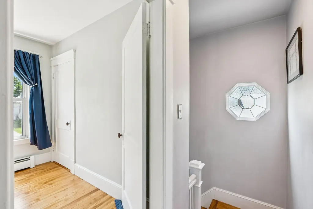 53 Ocean View Avenue South Portland ME 04106