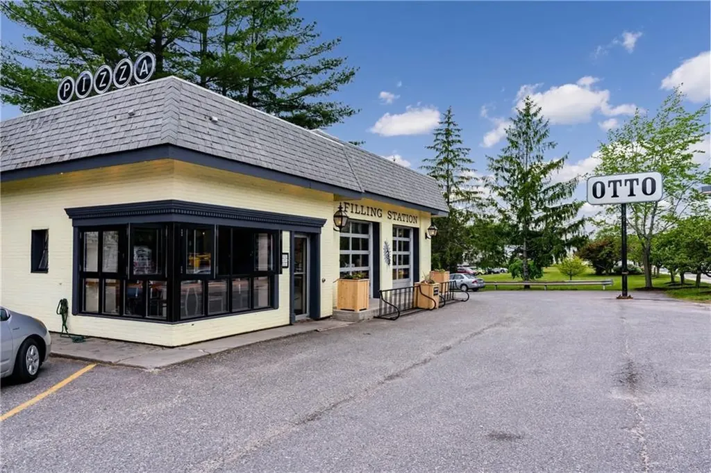 53 Ocean View Avenue South Portland ME 04106