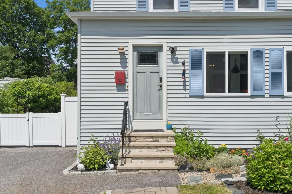 53 Ocean View Avenue South Portland ME 04106