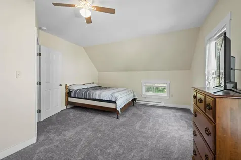 15 Pioneer Street West Paris ME 04289