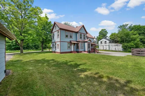 15 Pioneer Street West Paris ME 04289