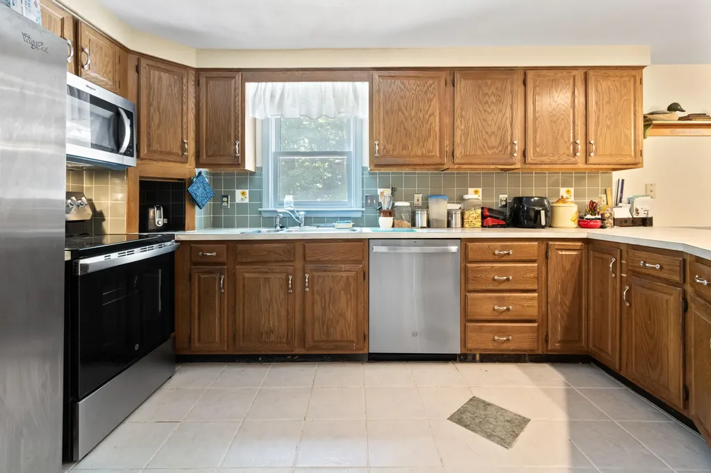 23 Laurel Pines Drive Gorham ME 04038