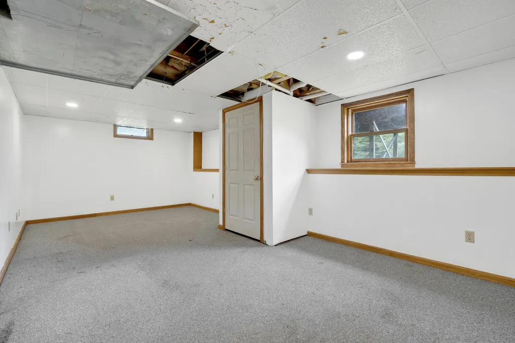 959 Pinkham Brook Road Durham ME 04222