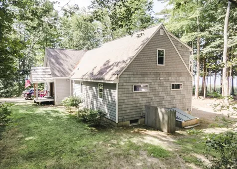 107 Shady Lane Newport ME 04953