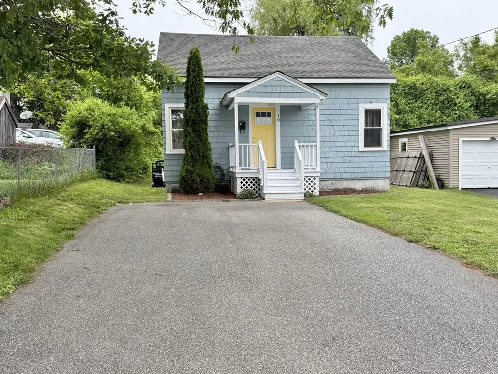 10 Turgeon Street Lewiston ME 04240