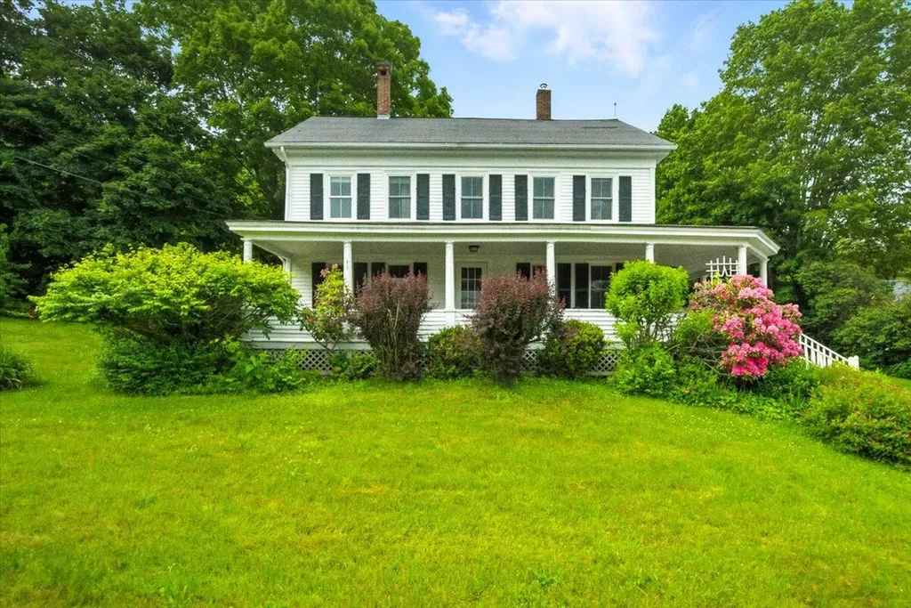 49 Old Village Road Winthrop ME 04364