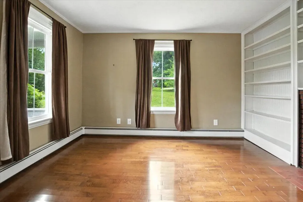 49 Old Village Road Winthrop ME 04364
