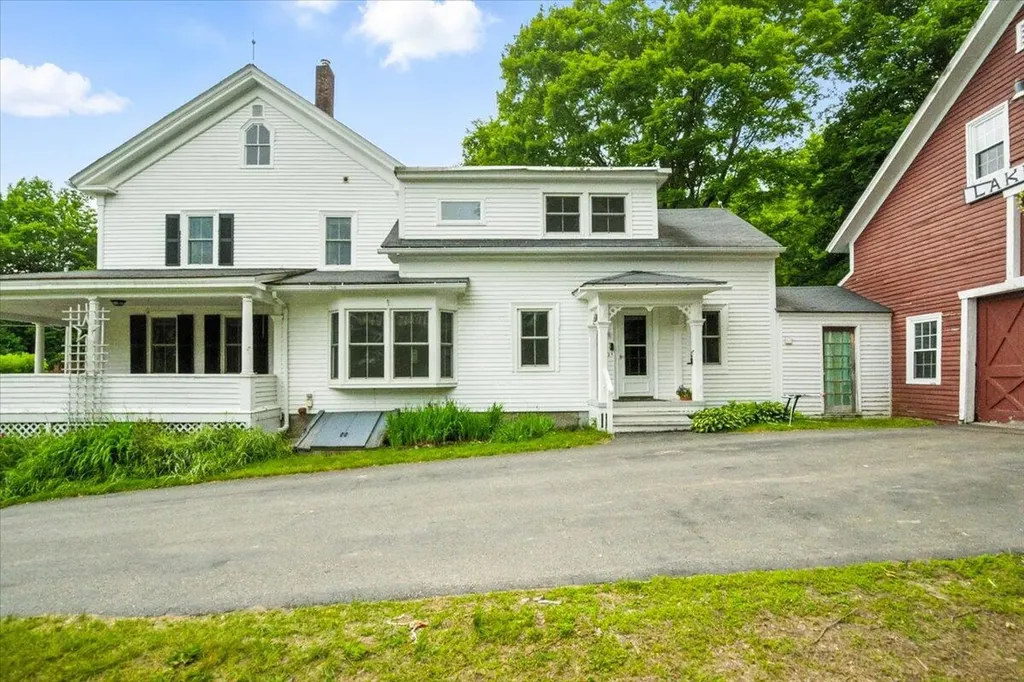 49 Old Village Road Winthrop ME 04364