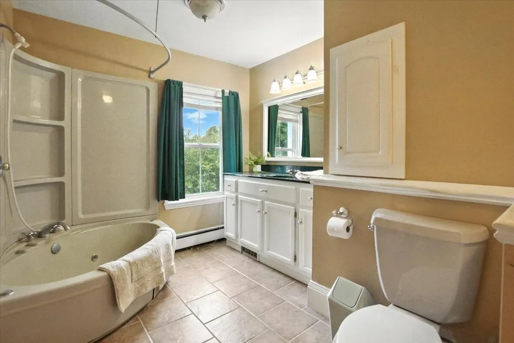 49 Old Village Road Winthrop ME 04364