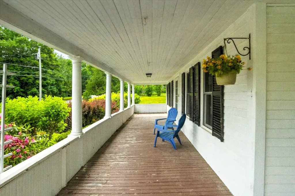 49 Old Village Road Winthrop ME 04364