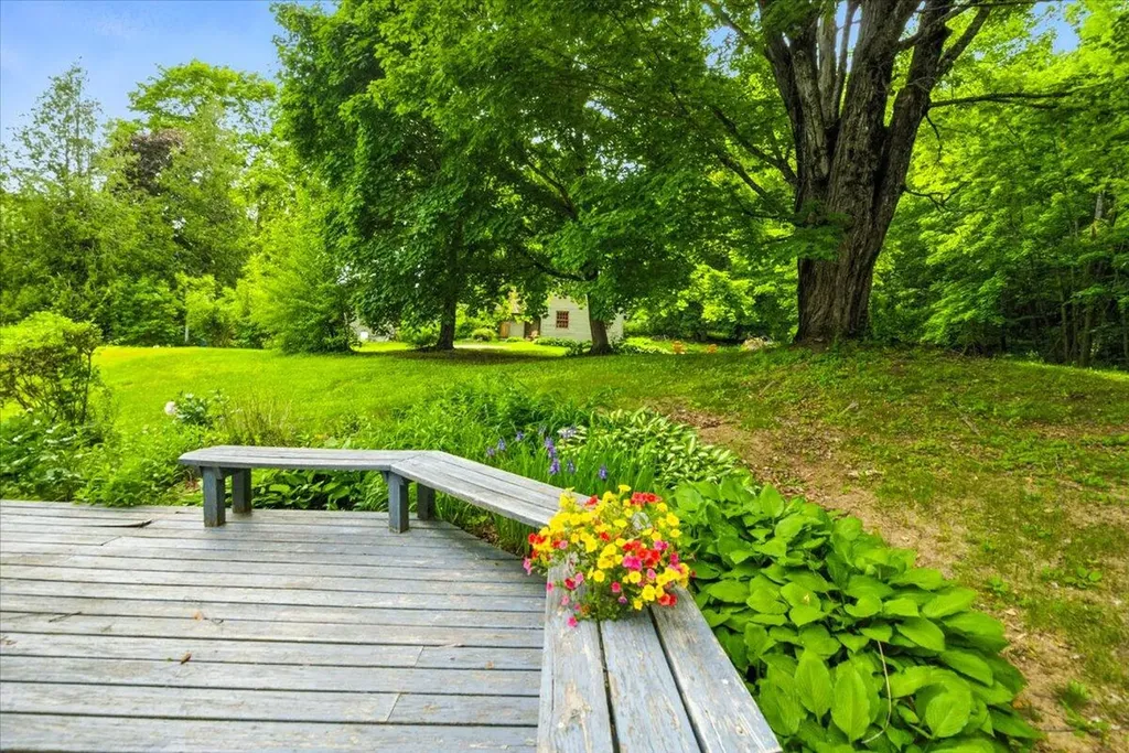49 Old Village Road Winthrop ME 04364