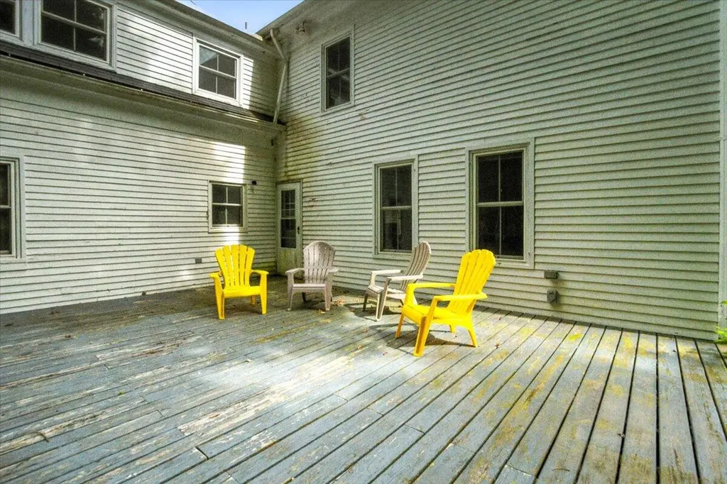 49 Old Village Road Winthrop ME 04364