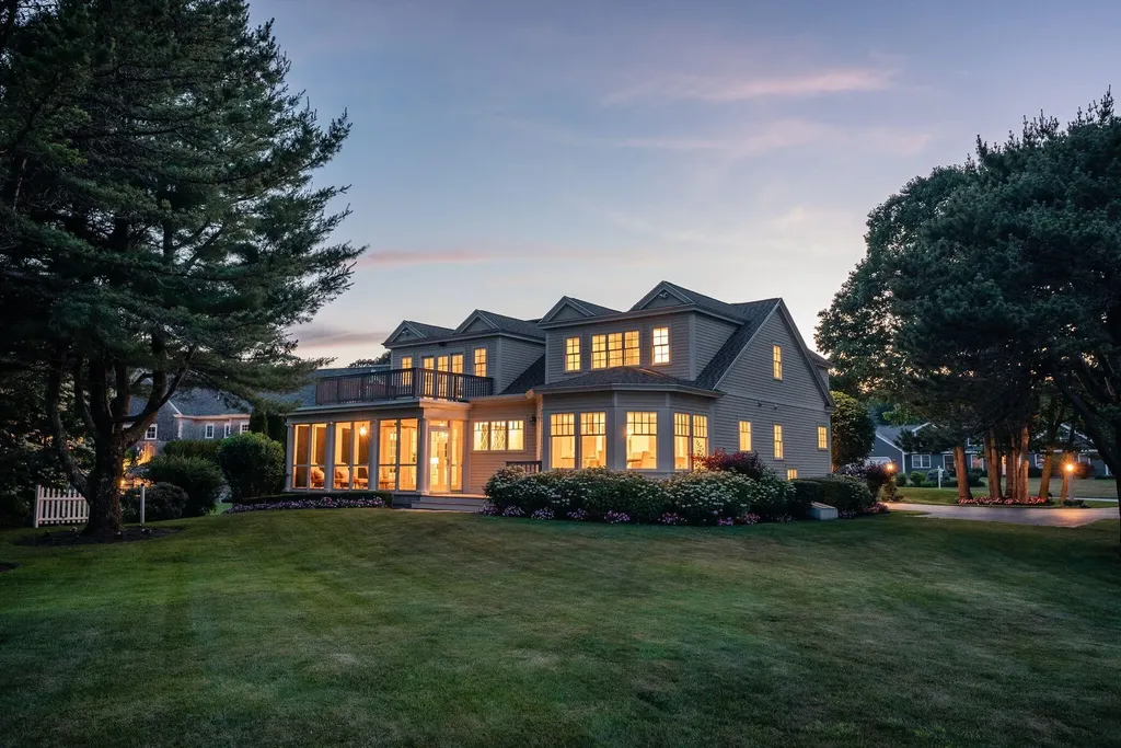 22 Channel Cove Lane Biddeford ME 04005