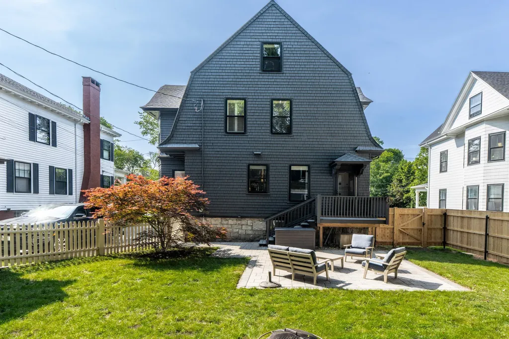 126 William Street Portland ME 04103