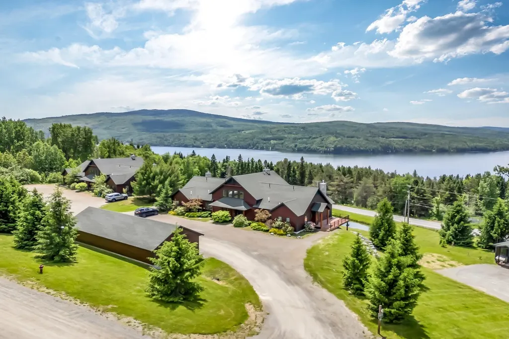 11 Whip Willow Farm Road Rangeley ME 04970