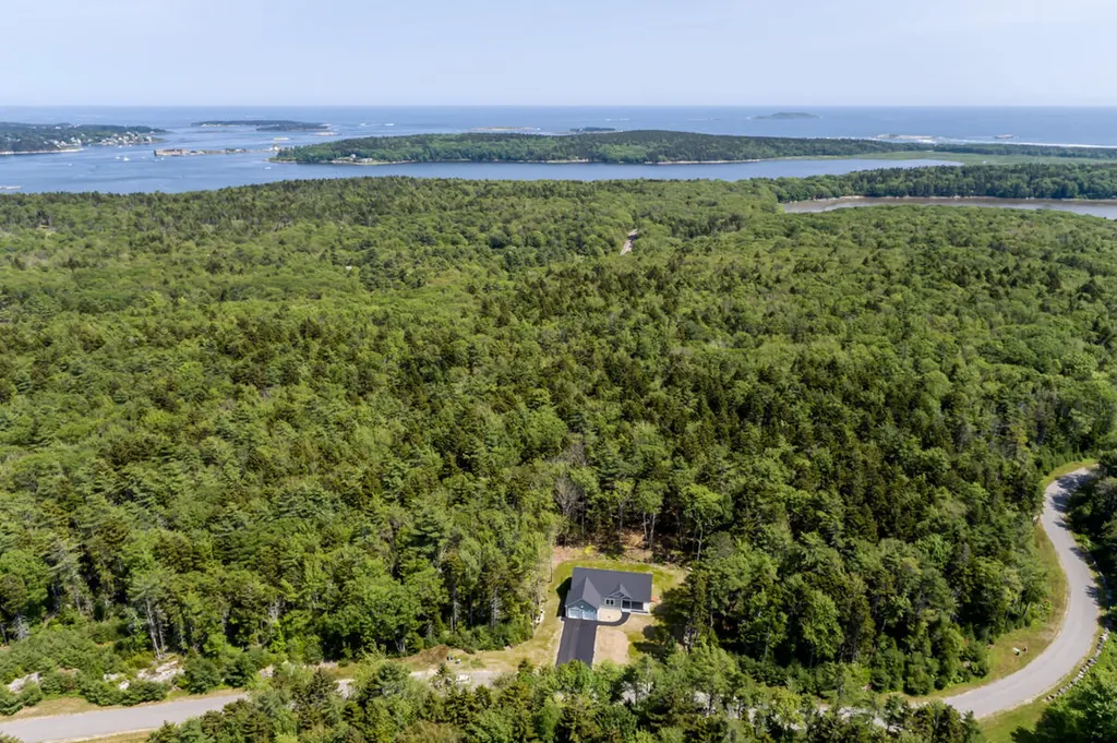59 Sagamore Drive Phippsburg ME 04562