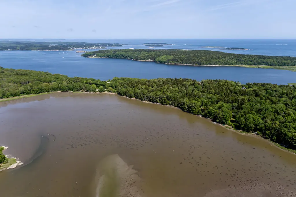 59 Sagamore Drive Phippsburg ME 04562