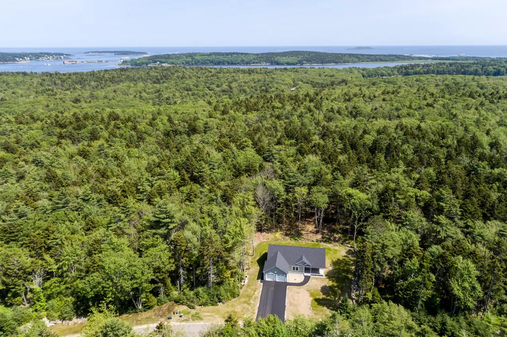 59 Sagamore Drive Phippsburg ME 04562