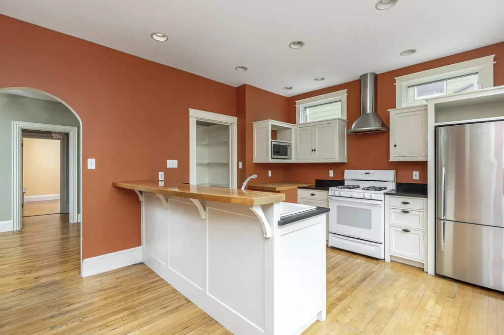 80 Melbourne Street Portland ME 04101