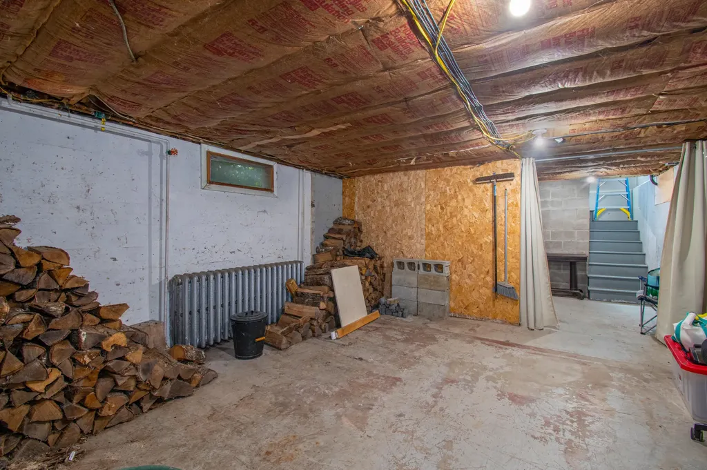 1 Madison Street Augusta ME 04330