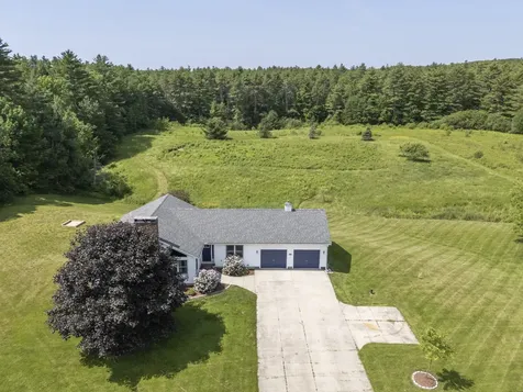 48 Range Road Cumberland ME 04021
