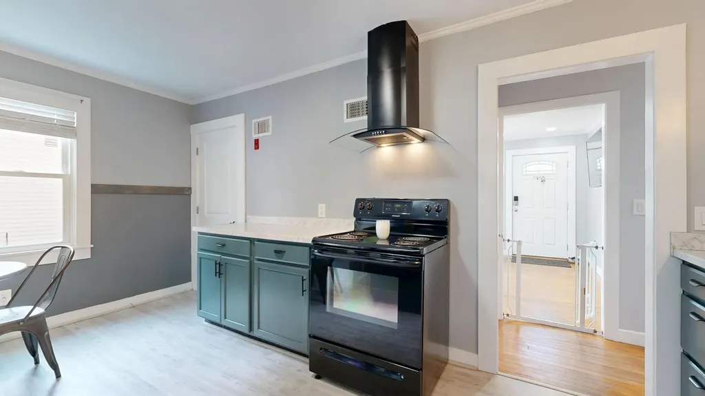 11 Brookside Avenue Augusta ME 04330