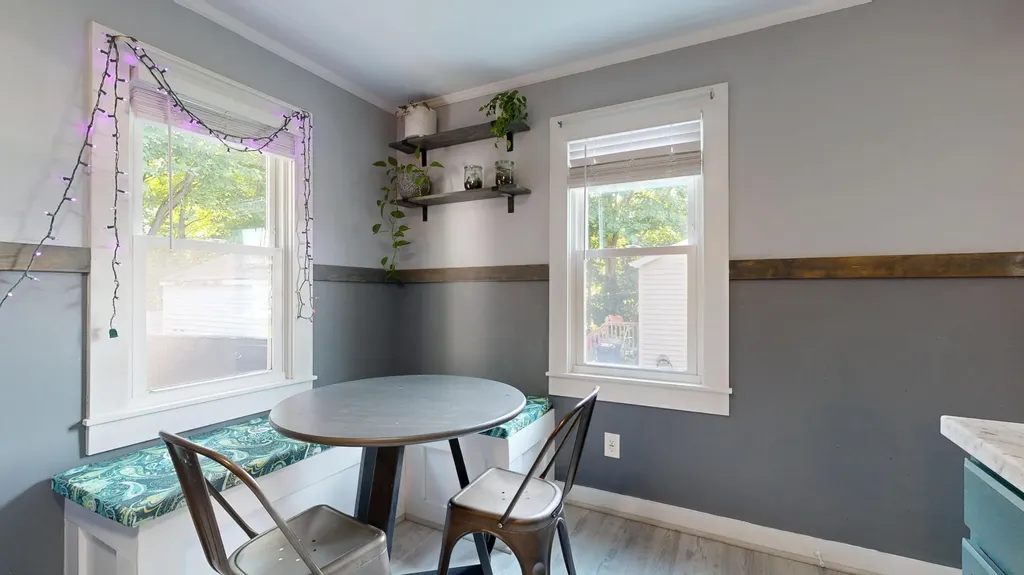 11 Brookside Avenue Augusta ME 04330