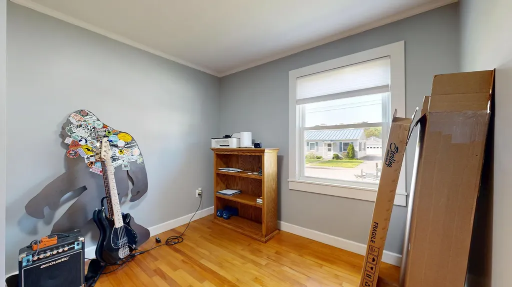 11 Brookside Avenue Augusta ME 04330