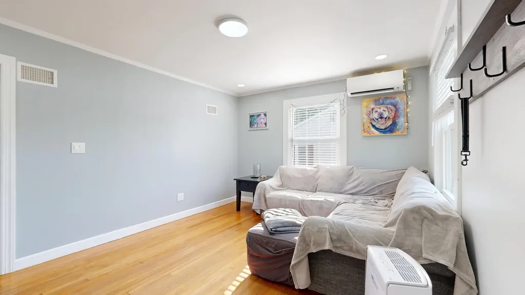 11 Brookside Avenue Augusta ME 04330