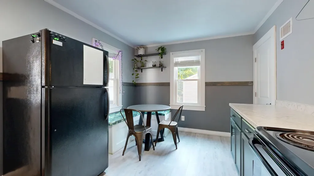 11 Brookside Avenue Augusta ME 04330