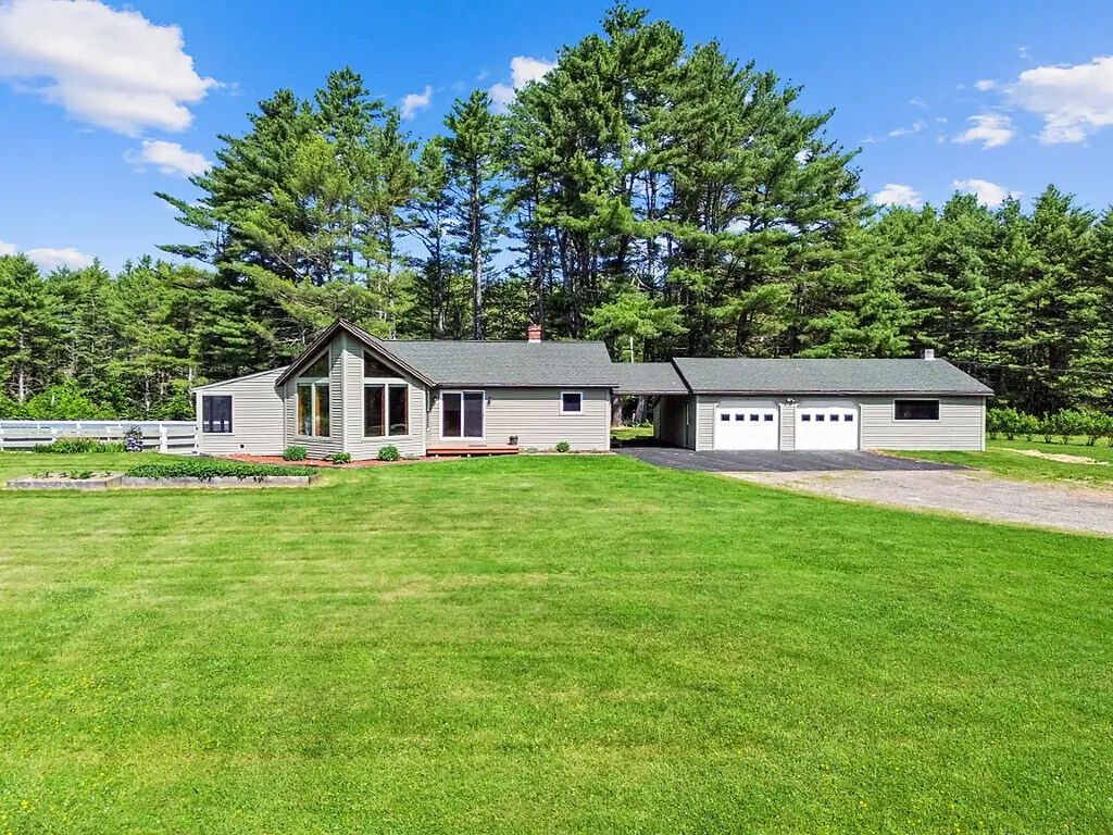 60 Meadow Brook Lane Windsor ME 04363