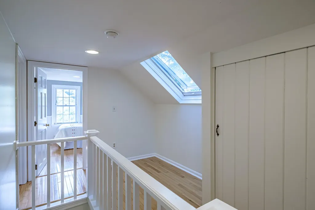 52 Mckinley Street South Portland ME 04106