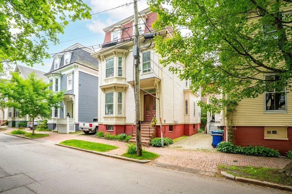 130 Emery Street Portland ME 04102