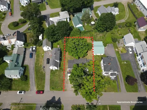 17 Green Street Dover-foxcroft ME 04426
