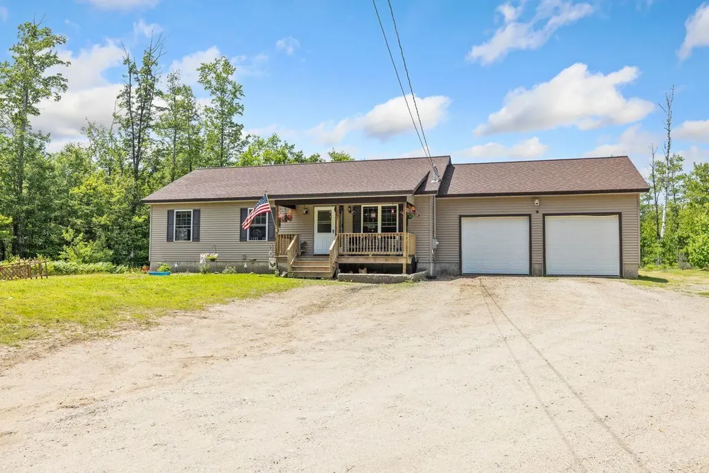 331 Foss Road Limerick ME 04048