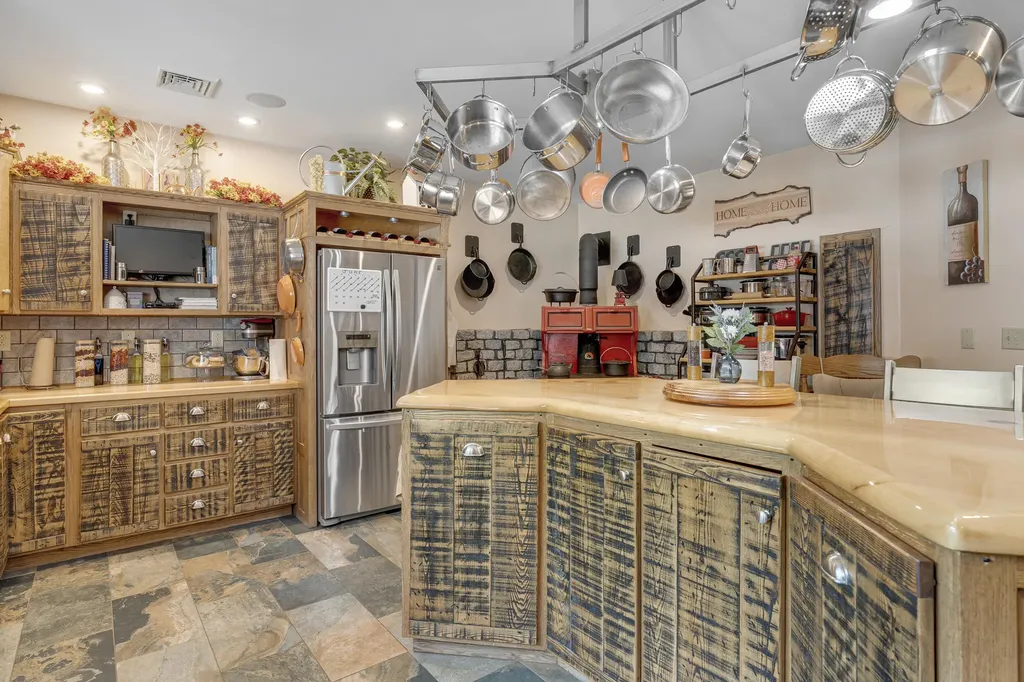 16 Keystone Spring Road Poland ME 04274
