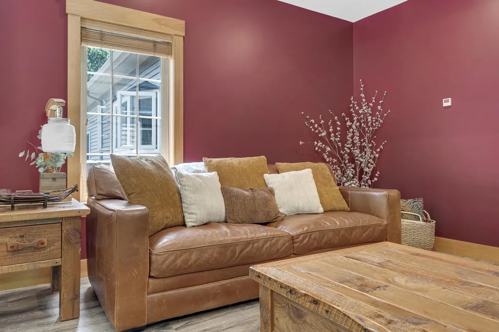 16 Keystone Spring Road Poland ME 04274