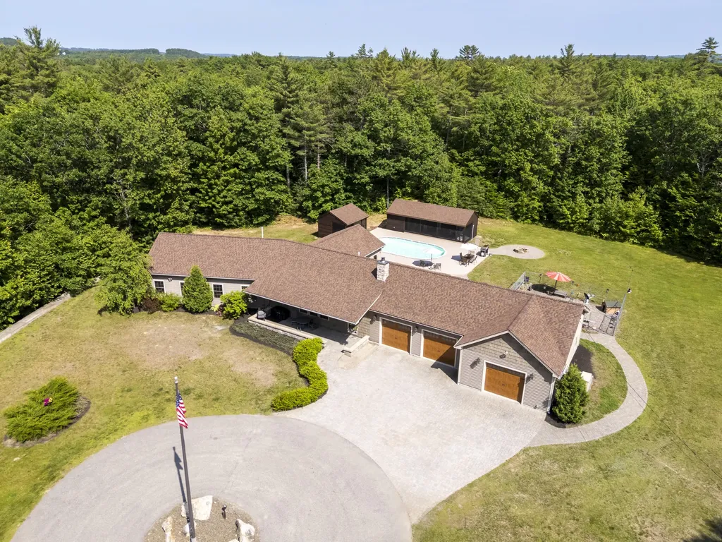16 Keystone Spring Road Poland ME 04274