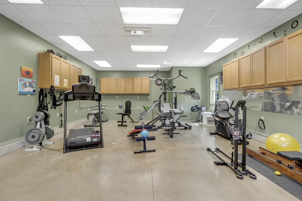 16 Keystone Spring Road Poland ME 04274