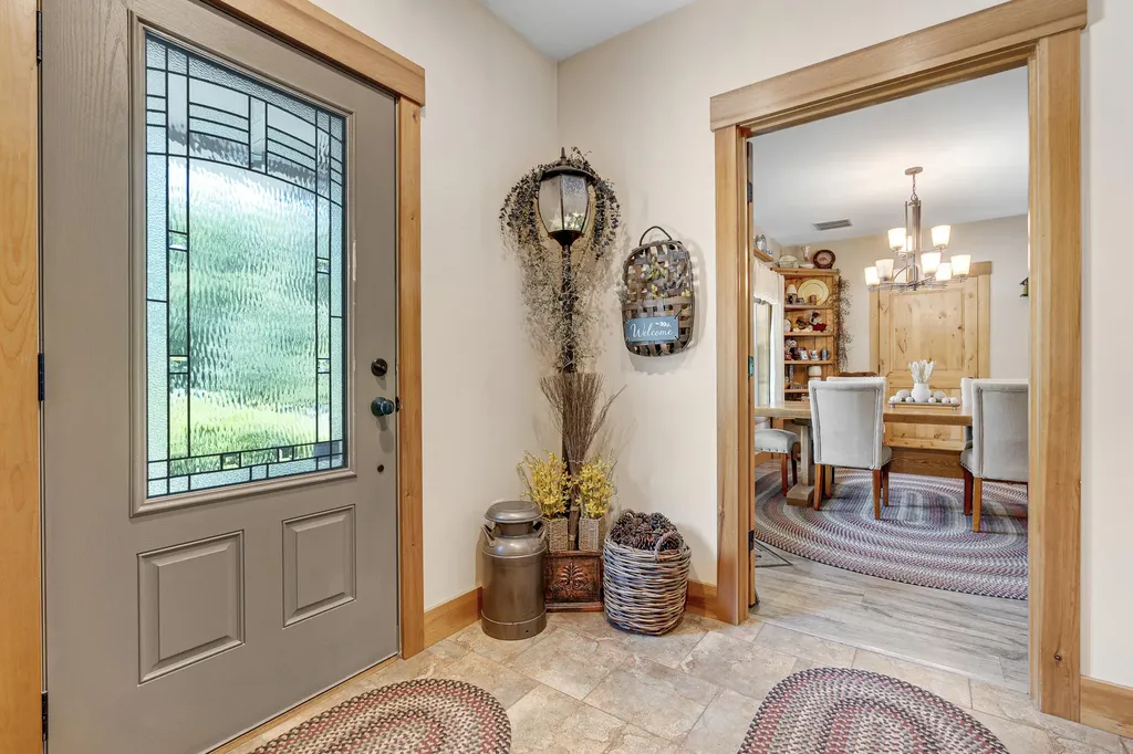 16 Keystone Spring Road Poland ME 04274