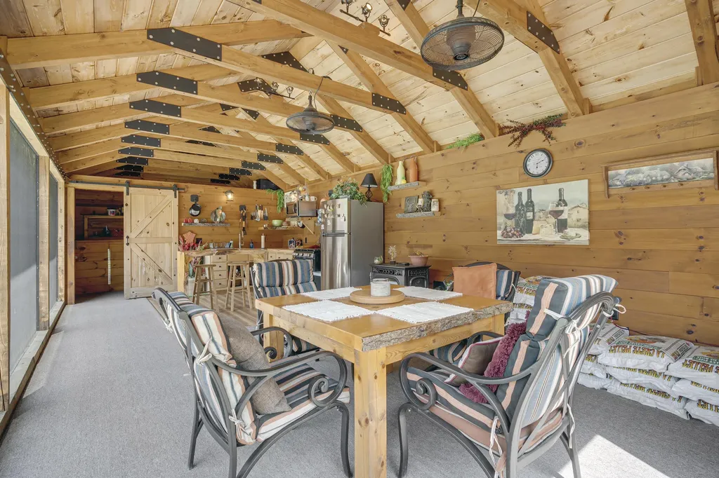 16 Keystone Spring Road Poland ME 04274