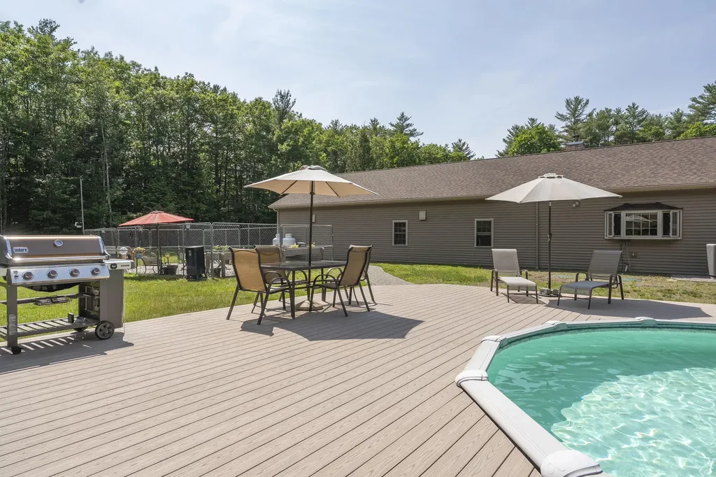 16 Keystone Spring Road Poland ME 04274