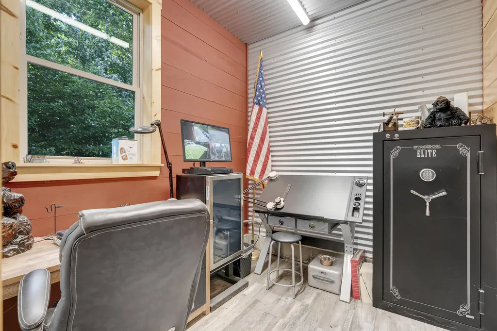 16 Keystone Spring Road Poland ME 04274