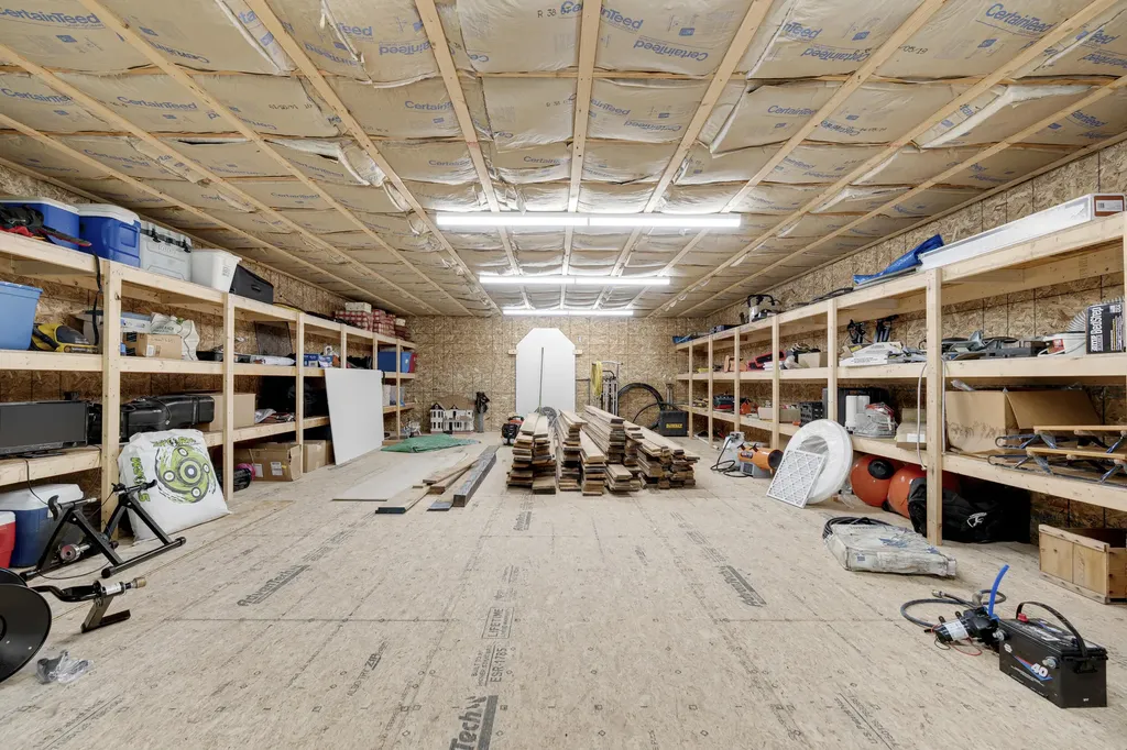 16 Keystone Spring Road Poland ME 04274