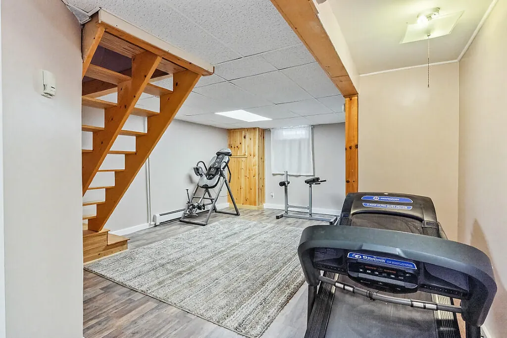 209 Holmes Road Winthrop ME 04364