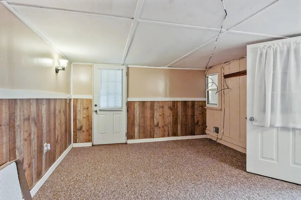 209 Holmes Road Winthrop ME 04364